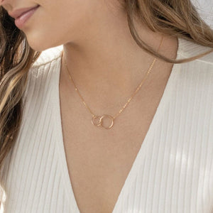 Interlocking Circle Necklace