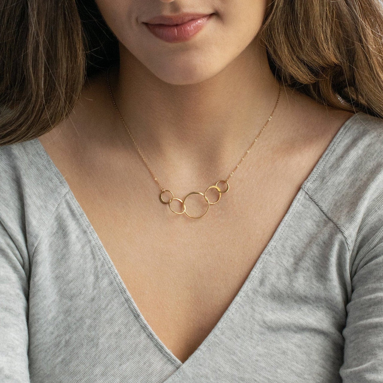 Interlocking Circle Necklace